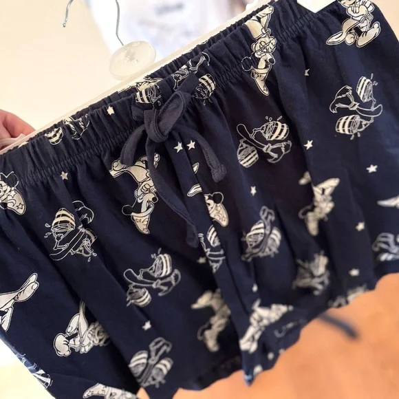 Disney Sorcerer Mickey 2 Piece Tank And Short Set - Picture 5 of 7